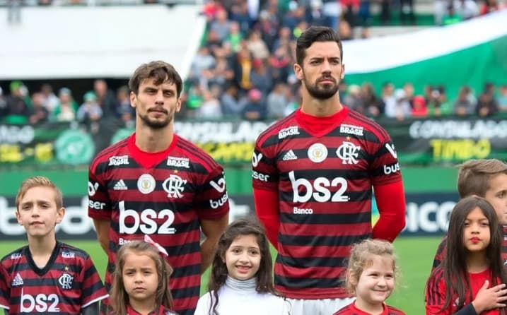 rodrigo caio e pablo marí pelo flamengo