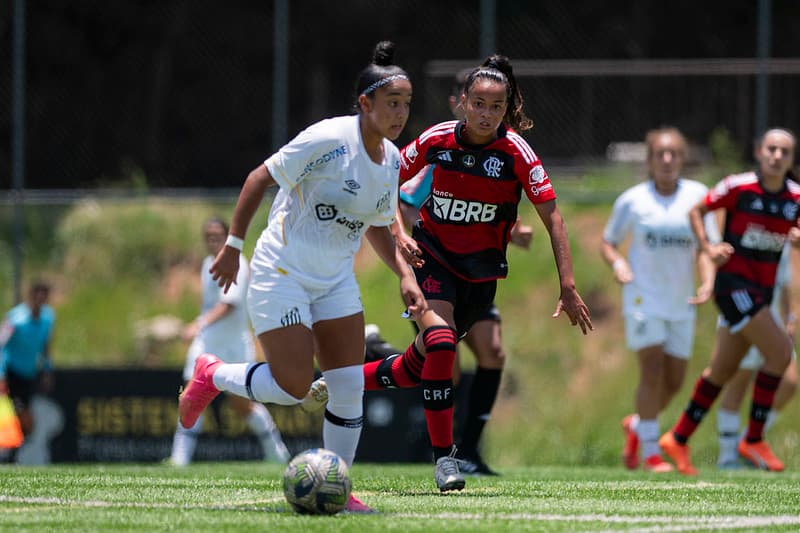 Flamengo e Santos se enfrentaram pela última rodada da fase de grupos do Brasileirão Feminino Sub-17