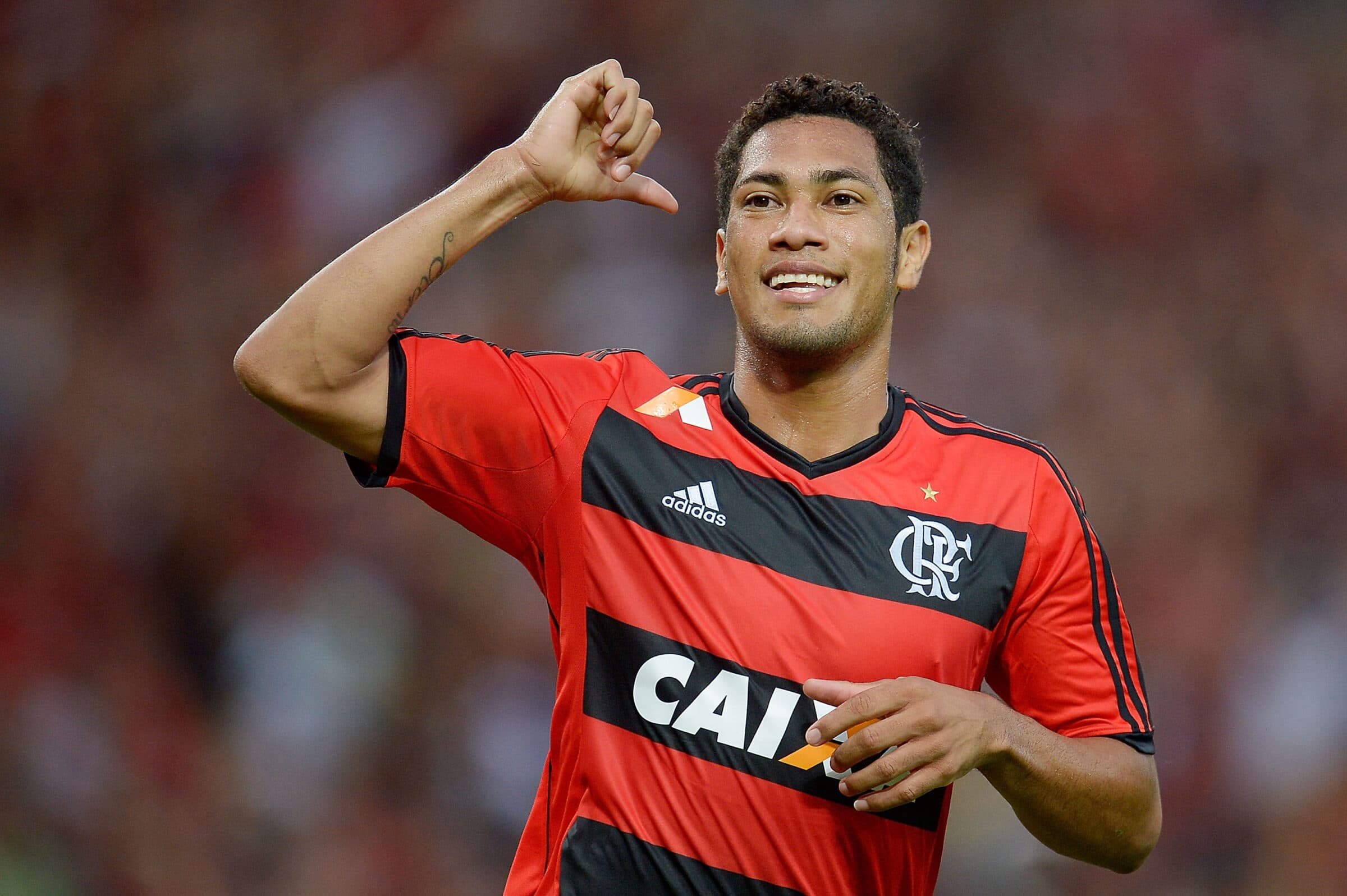 Hernane Brocador defenderá a Portuguesa-RJ no Campeonato Carioca 2024 e reencontra Flamengo