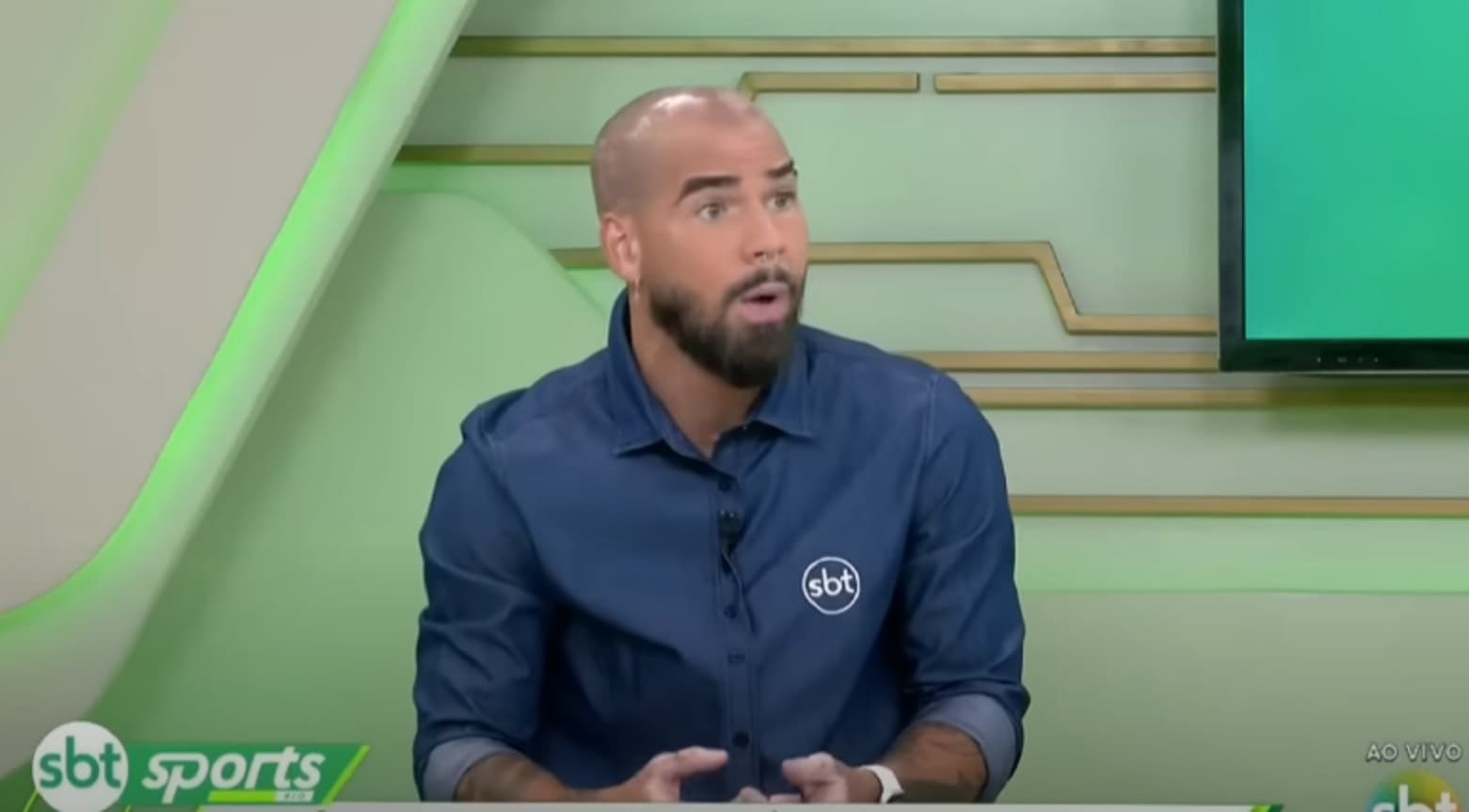 Lucas Pedrosa fala de Flamengo no SBT