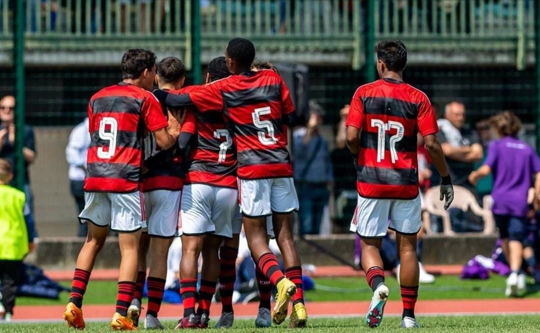 Neste sábado (18) tem Flamengo x Fluminense em partida de ida da final da Taça Rio Sub-14, jogo com transmissão ao vivo