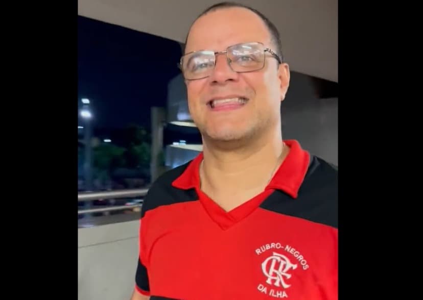 Torcedor do Flamengo sorri no Maracanã ao contar história sobre nascimento do filho