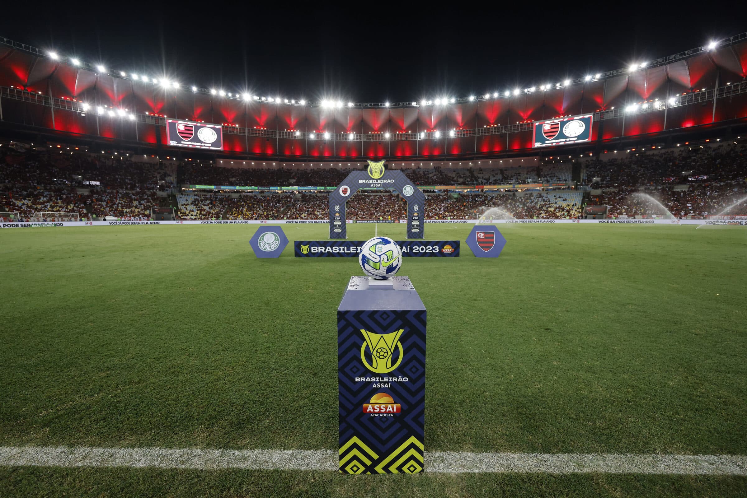 Gramado do Maracaanã foi elogiado na partida entre Flamengo e Palmeiras