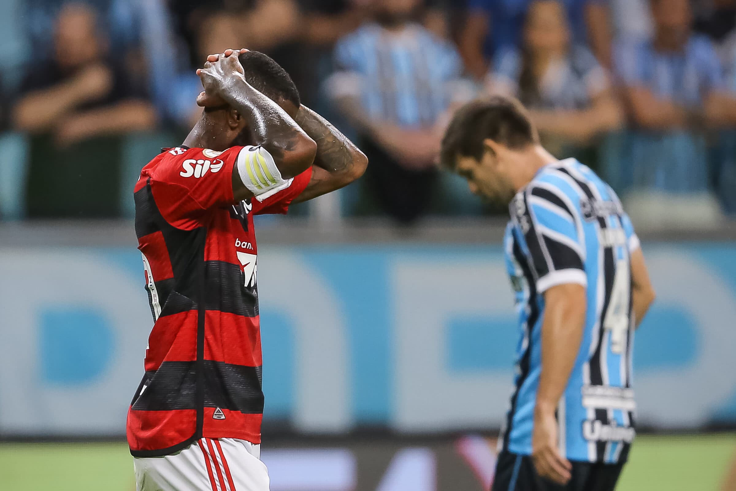 gerson em ação pelo flamengo