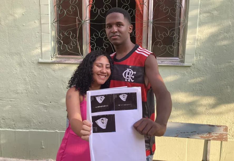 Renan Alves de Oliveira, de 20 anos, pai de cinco bebês na gravidez com