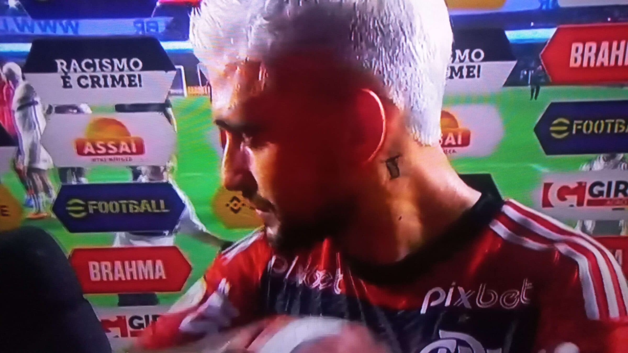 Arrascaeta fala de Flamengo e São Paulo