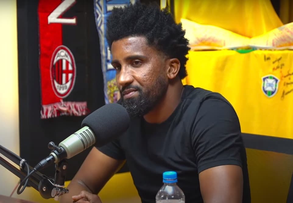 Cortez em entrevista ao Charla Podcast. Lateral lembrou da derrota da história vitória do Flamengo por 5x0 contra o Grêmio