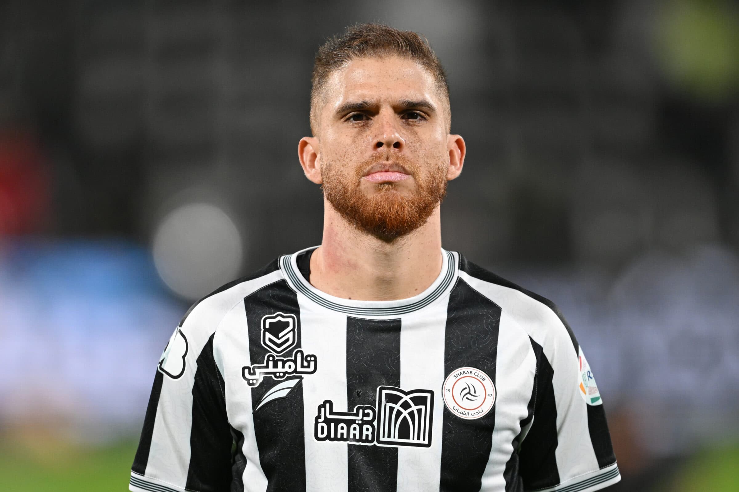 Cuéllar ex-Flamengo em campo pelo Al Shabab