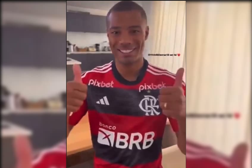 Vaza vídeo de De La Cruz, ex-River Plate, com camisa do Flamengo