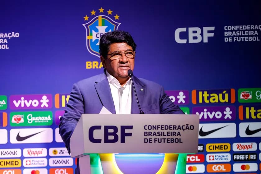 Ednaldo Rodrigues em coletiva da CBF; Fifa e Conmebol emitem alerta e podem tirar Flamengo da Libertadores
