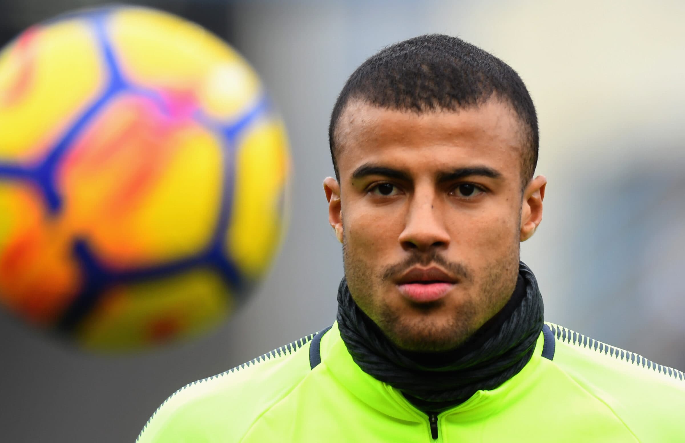Rafinha em treino da Inter de Milão; meia está na mira do Flamengo no Mercado da Bola