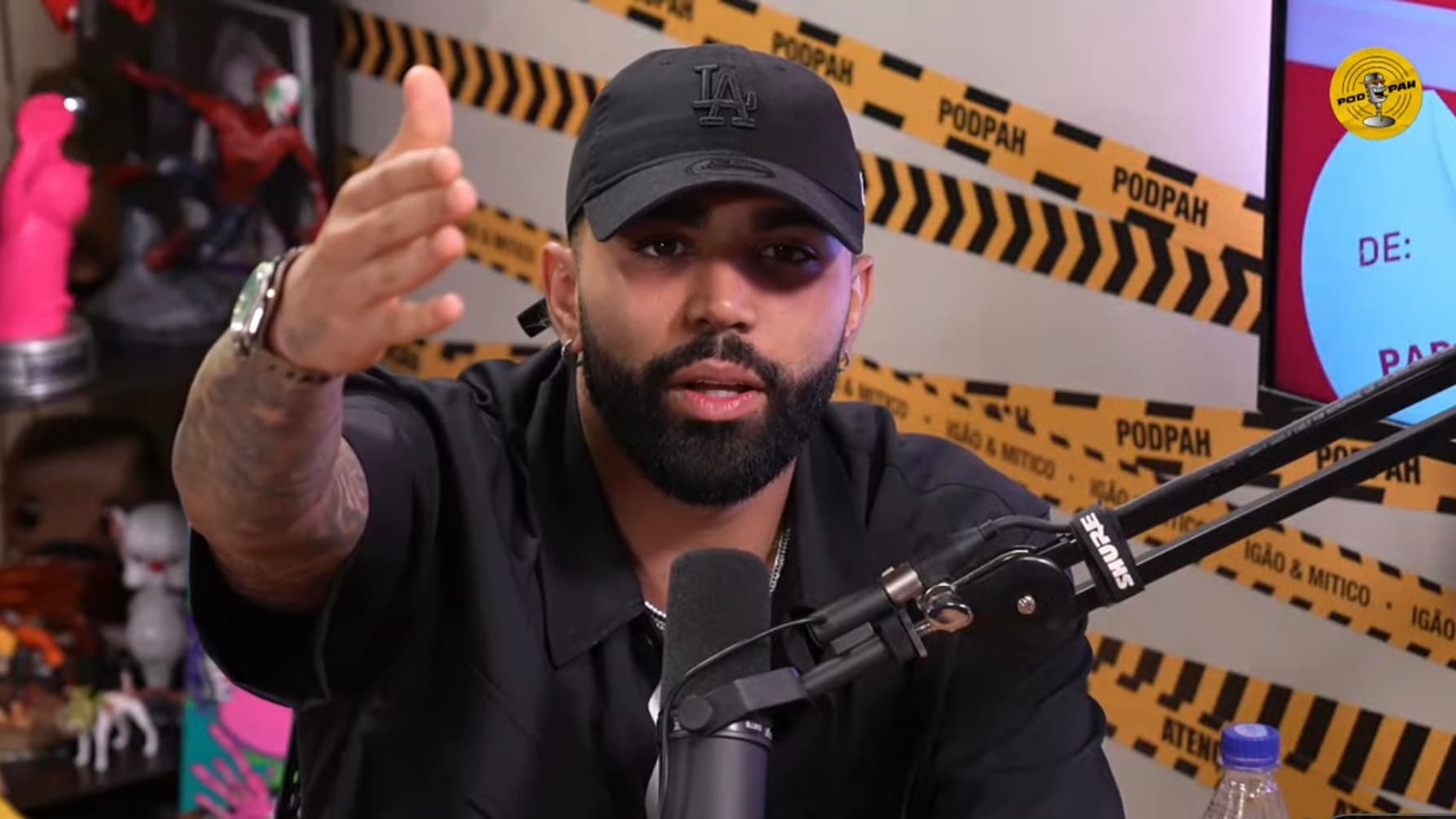 Gabigol manda recado para o Neto após pedido para ir para o Corinthians