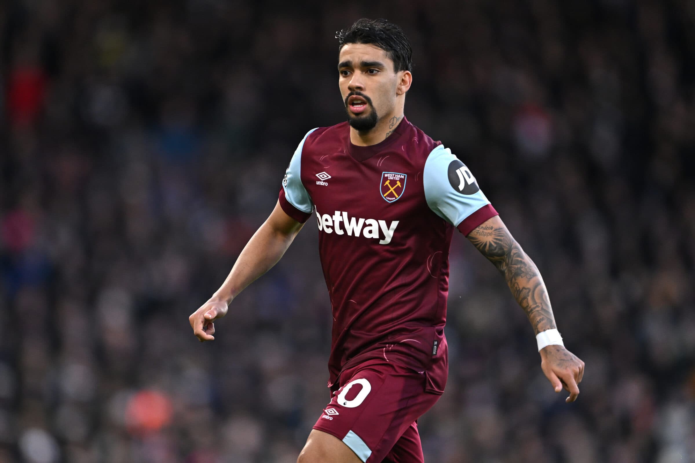 Paquetá em campo pelo West Ham; ex-flamengo teve ótima atuação em vitória sobre o Manchester United na Premier League