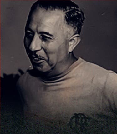 Foto de Manuel Fleitas Solich, ex-treinador do Flamengo e da seleção paraguaia, para ilustrar a homenagem feita pelo clube através de suas redes