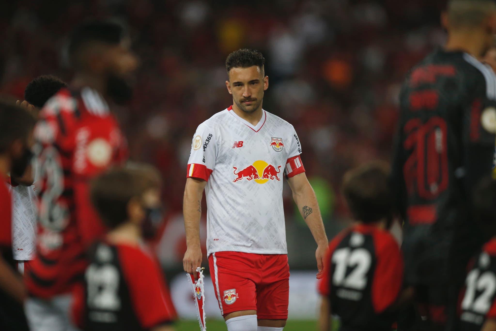 RMP confia que Flamengo contratará Léo Ortiz, do Bragantino