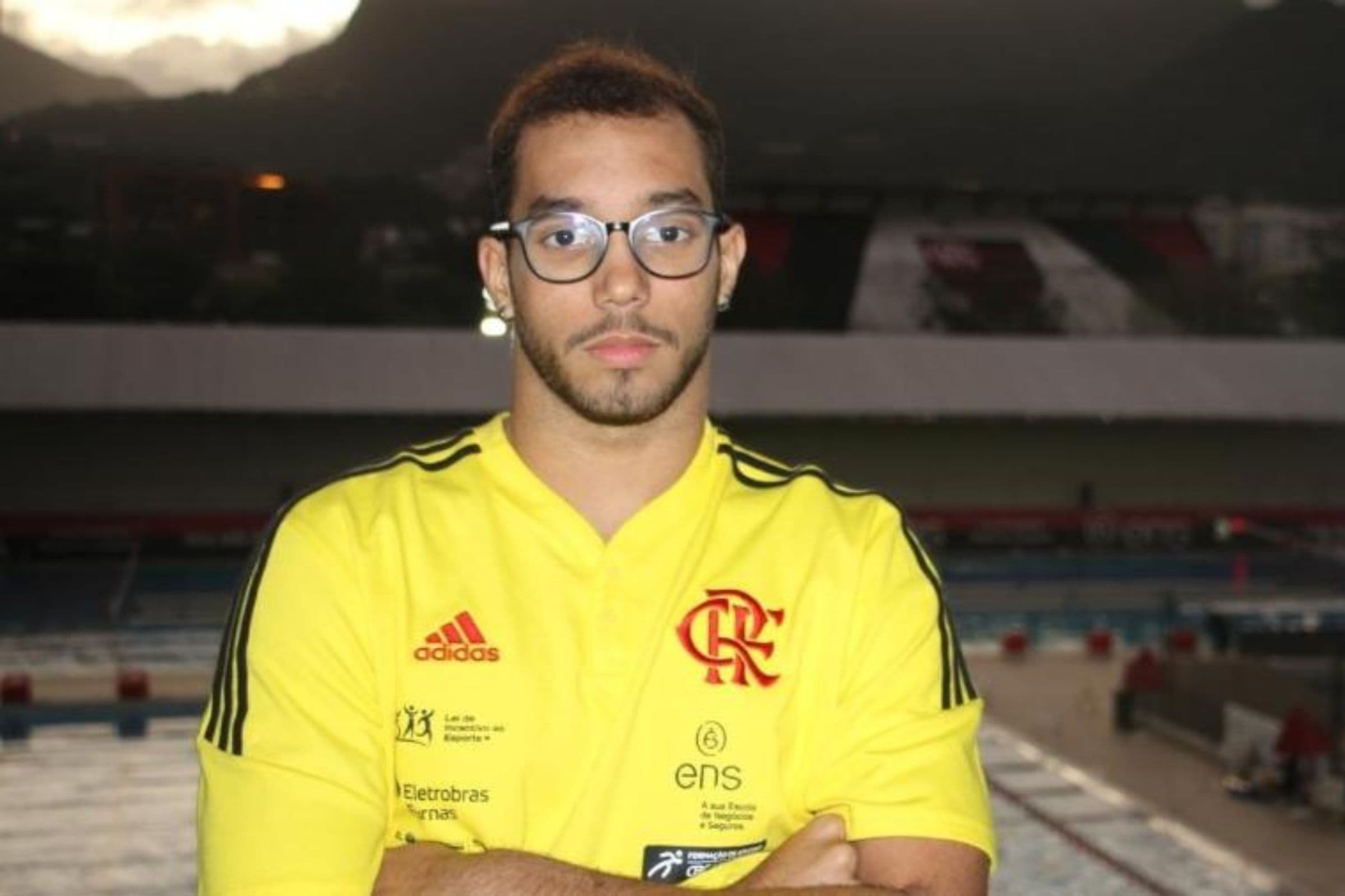 Felipe Passos, ex-Flamengo e atual nadador do Fluminense, sofreu grave acidente em praia