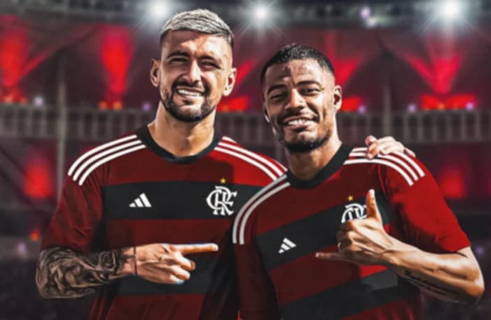Montagem de Arrascaeta e De La Cruz, companheiros de Uruguai e agora juntos no Flamengo.