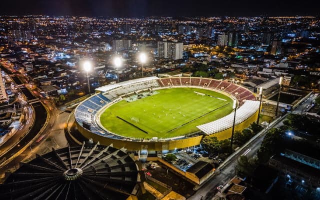 Arena Batistão, palco de Flamengo x Bangu em Aracaju