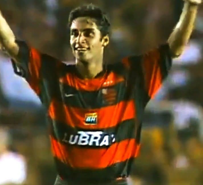Ibson teve grande atuação em Flamengo x Madureira disputado a 20 anos atrás. Na ocasião, o jogador marcou seu primeiro gol
