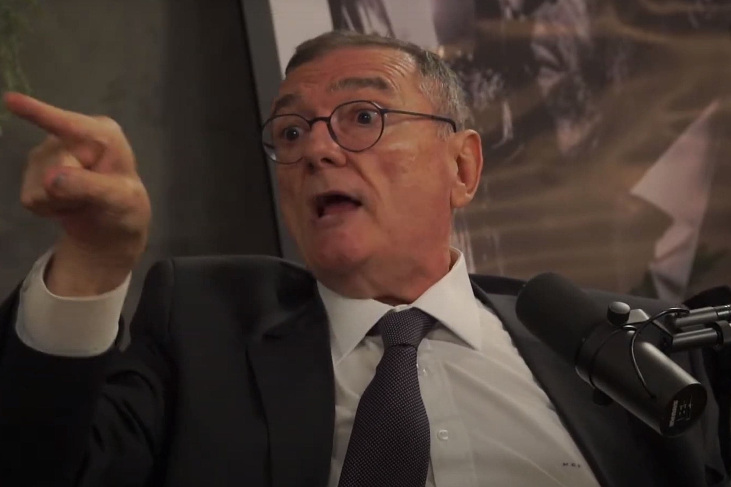 Mário Gobbi, ex-presidente do Corinthians, trouxe à tona desavenças com Tite