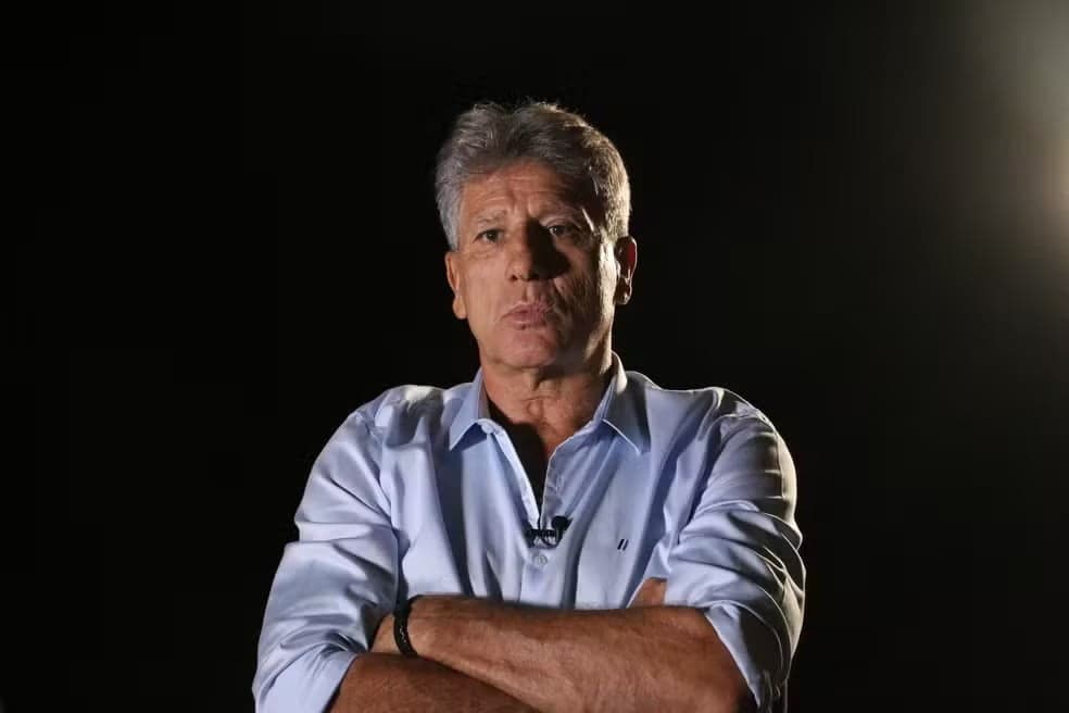 Renato Gaúcho relembra lance polêmico com Valdir Papel durante clássico na Copa do Brasil entre Flamengo e Vasco