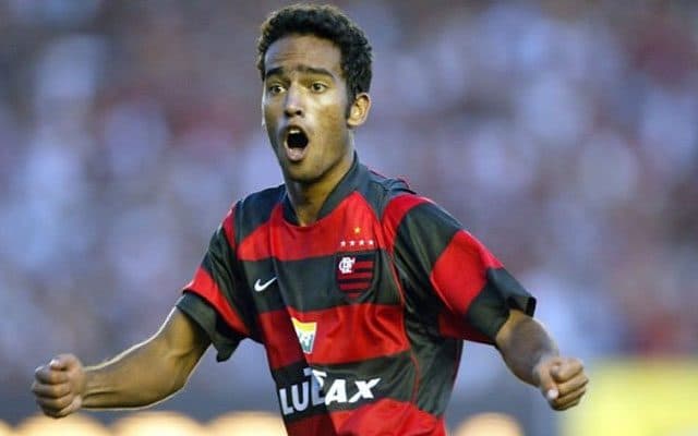 Roger Guerreiro foi herói em virada épica do Flamengo contra o Fluminense na Taça Guanabara