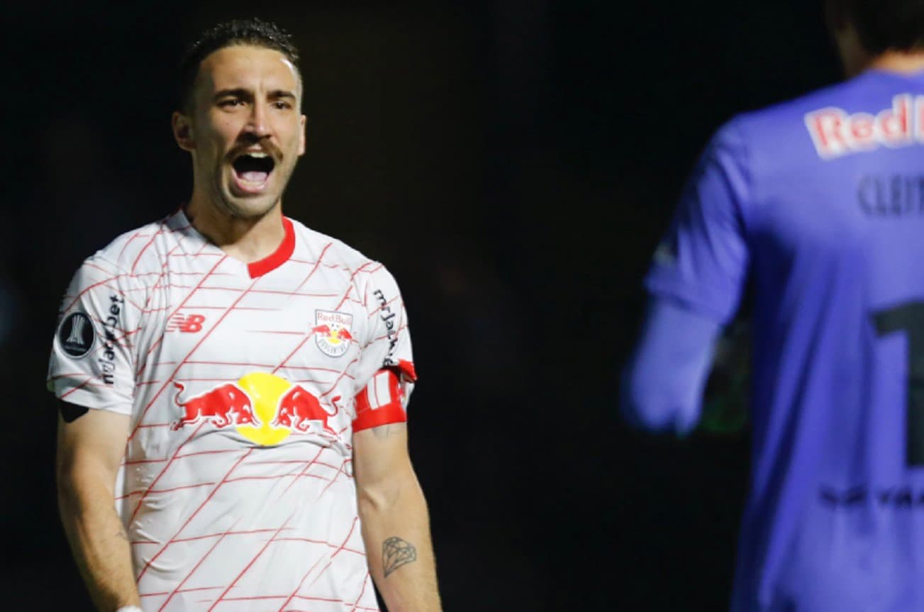 foco do flamengo léo ortiz marca pelo bragantino