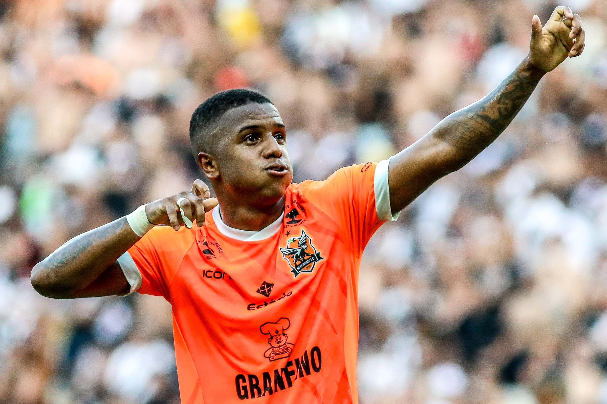 Bill, atacante do Nova Iguaçu e herói de vitória contra o Vasco, foi revelado no Flamengo