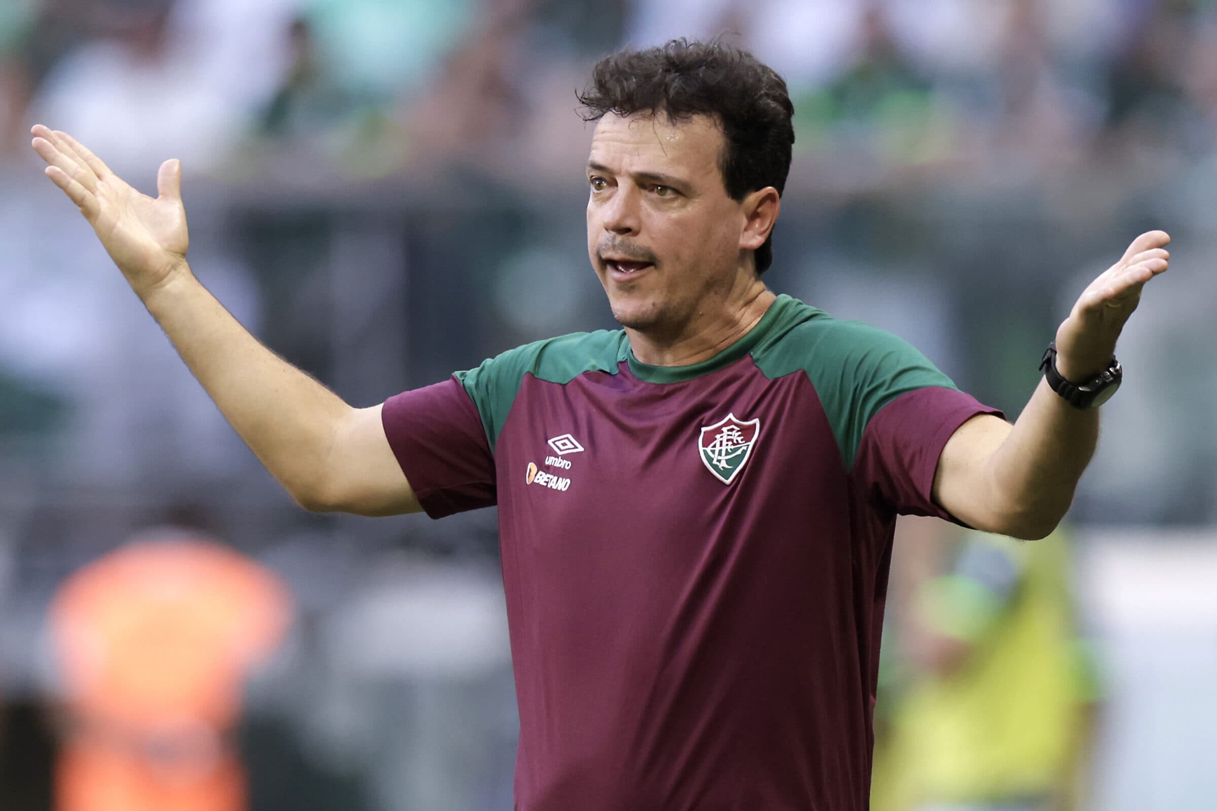 Fernando Diniz perde Marlon para clássico contra o Flamengo