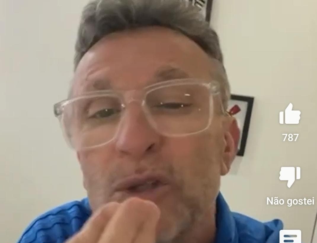 Neto faz comentário ilógico sobre Corinthians