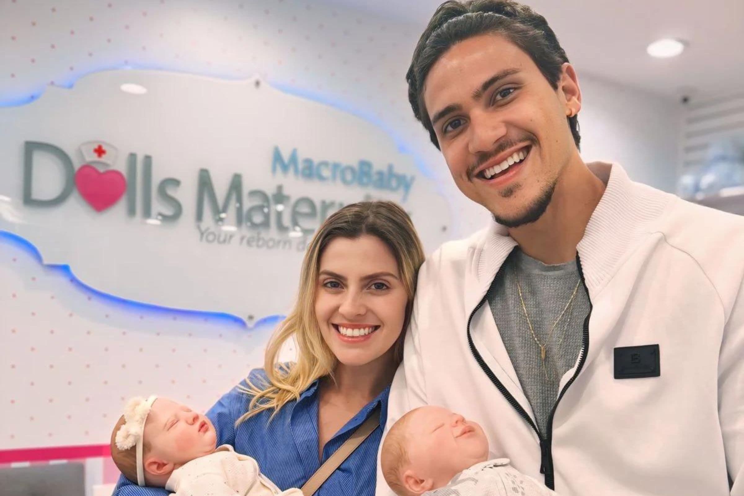 Pedro e sua esposa Fernanda Nogueira revelaram sexo dos bebês