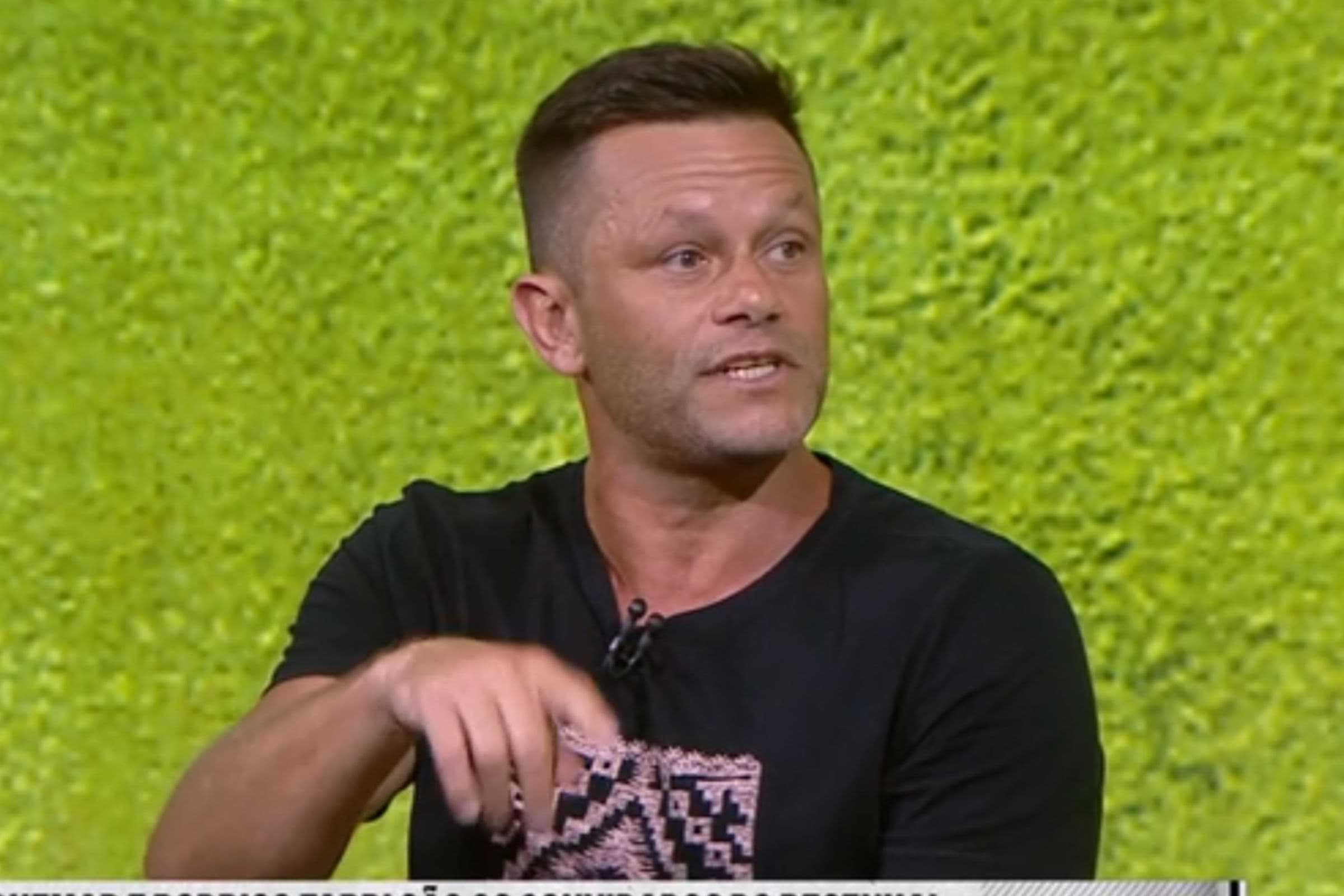 Romário e Rodrigo Fabri jogaram juntos no Flamengo em 1998