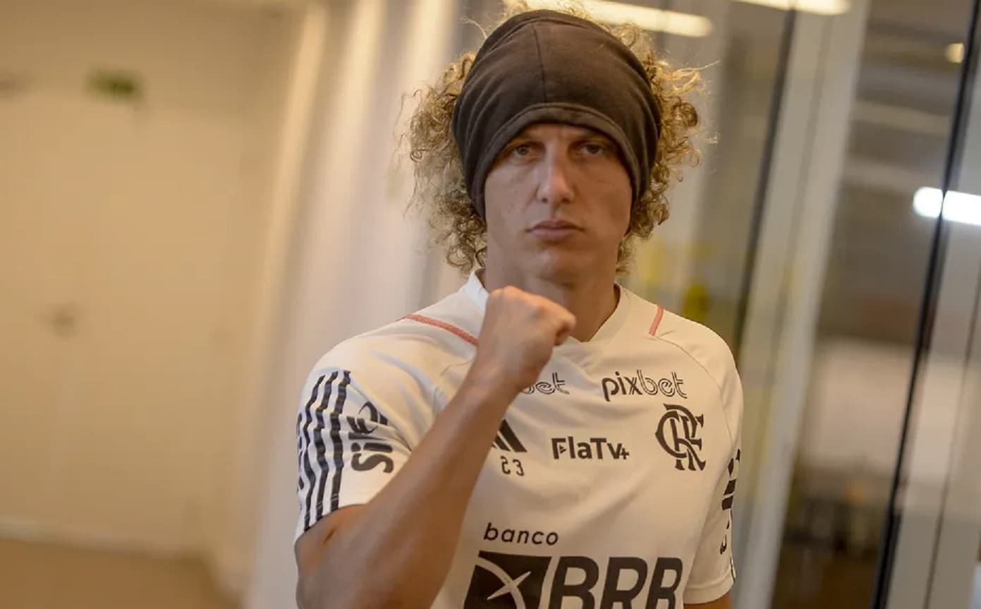 david luiz em treino do flamengo no ninho
