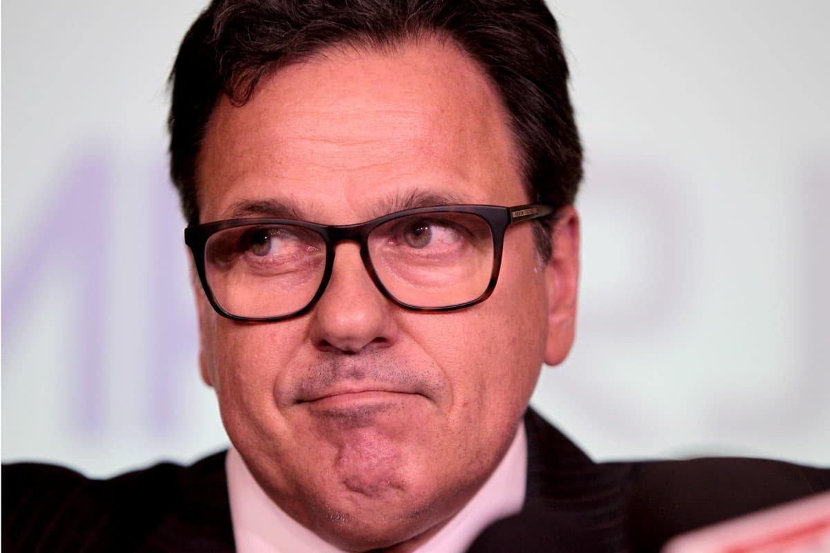 Presidente em exercício do Flamengo, Dunshee tentou participar de julgamento de Gabigol por doping, mas não teve acesso permitido