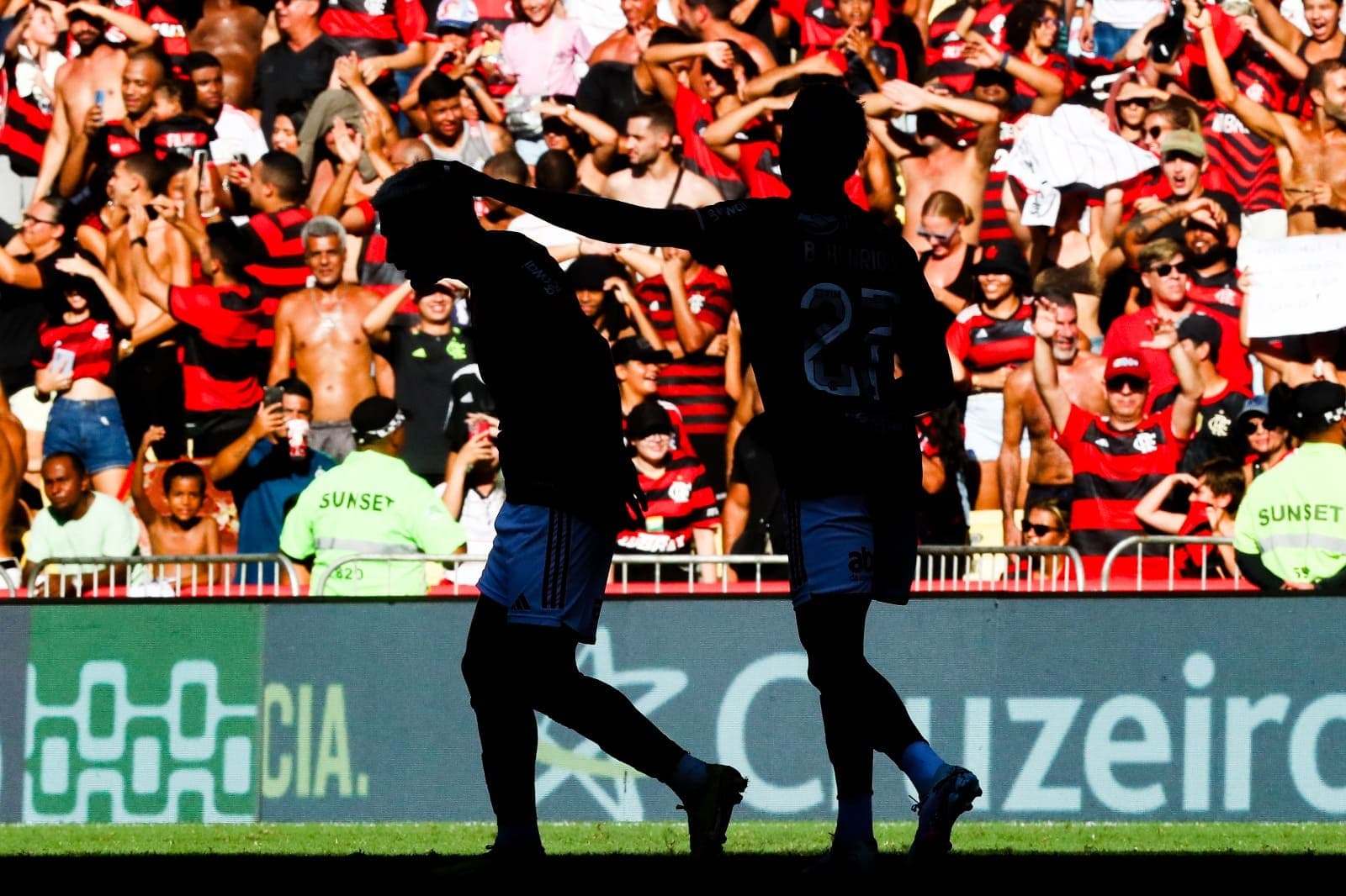 Borderô de Flamengo x Madureira mostra que Flamengo ficou com pouco mais de 15% da renda total; Ferj e rival dividiram 20%