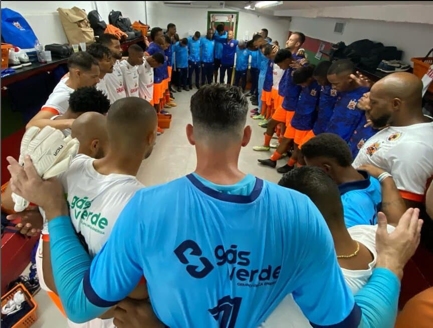 Base do Flamengo presente no finalista do Cariocão Nova Iguaçu. Além de Bill, Caio Borges e Kayke David