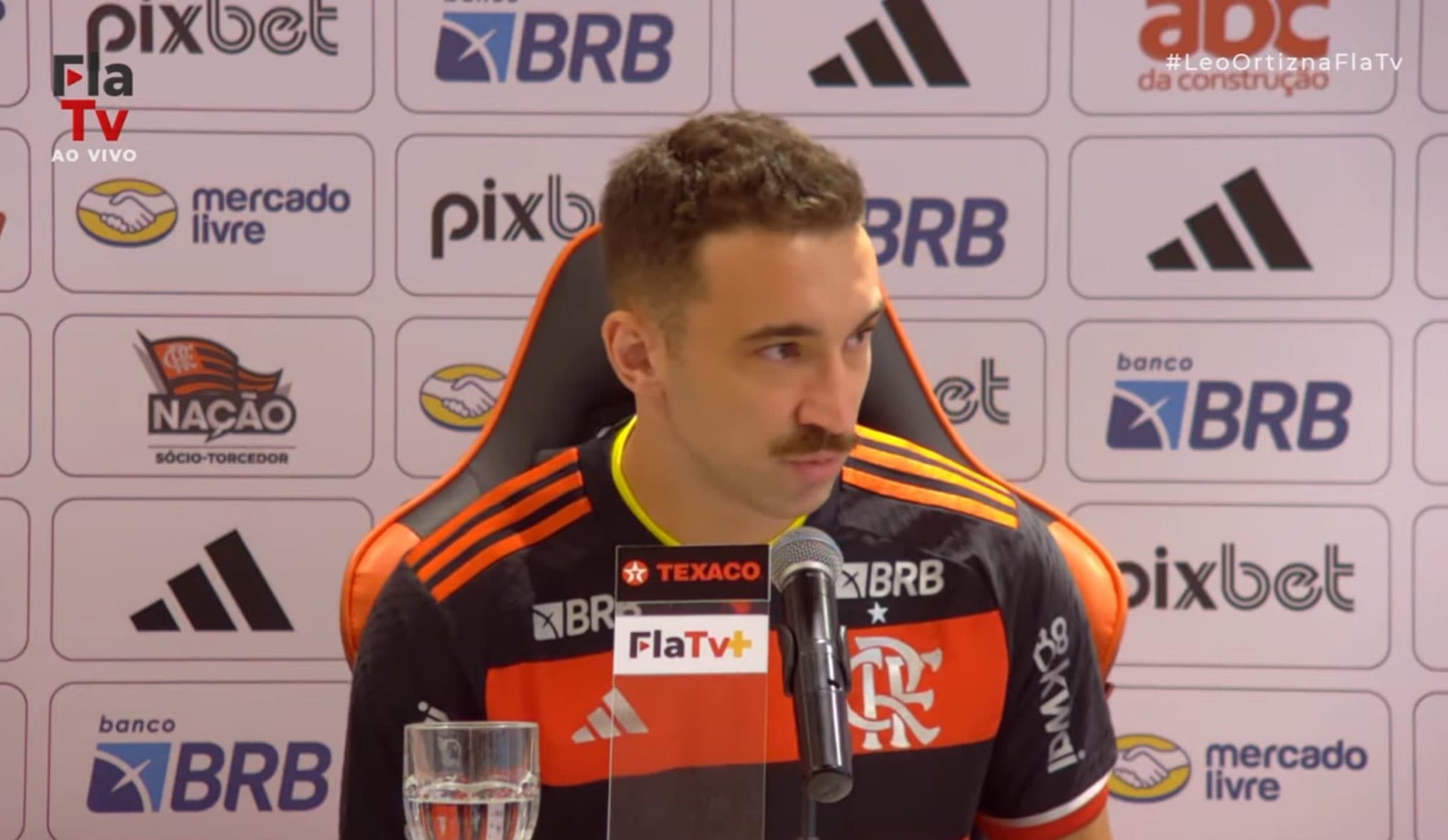 léo ortiz apresentado pelo flamengo