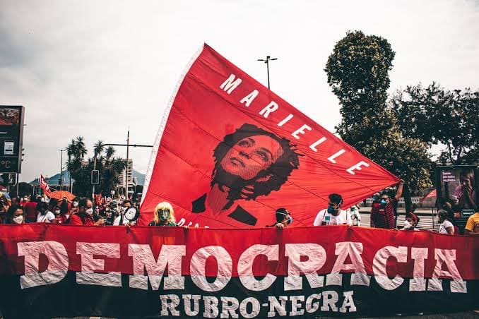 Ronnie Lessa e Élcio Queiroz revelaram em delação que levou à prisão de mandantes que foram ver jogo do Flamengo em bar depois de crime