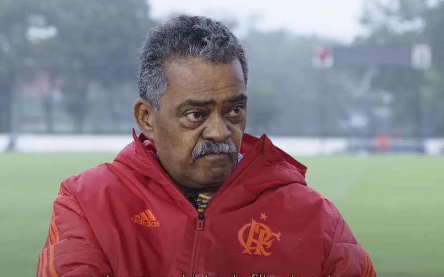 Pinheiro, funcionário do Flamengo desde 1978, foi vítima da falta de segurança no Rio e foi rendido por bandidos com fuzis na Avenida Brasil