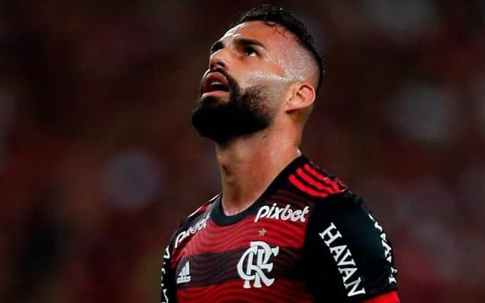 Negociações por Thiago Maia reacendem as vésperas do fim da janela de transferências