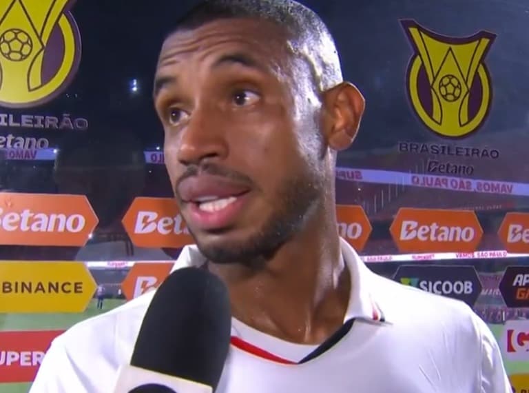André Silva em entrevista após derrota do São Paulo na estreia do Brasileirão e promete resposta contra o Flamengo