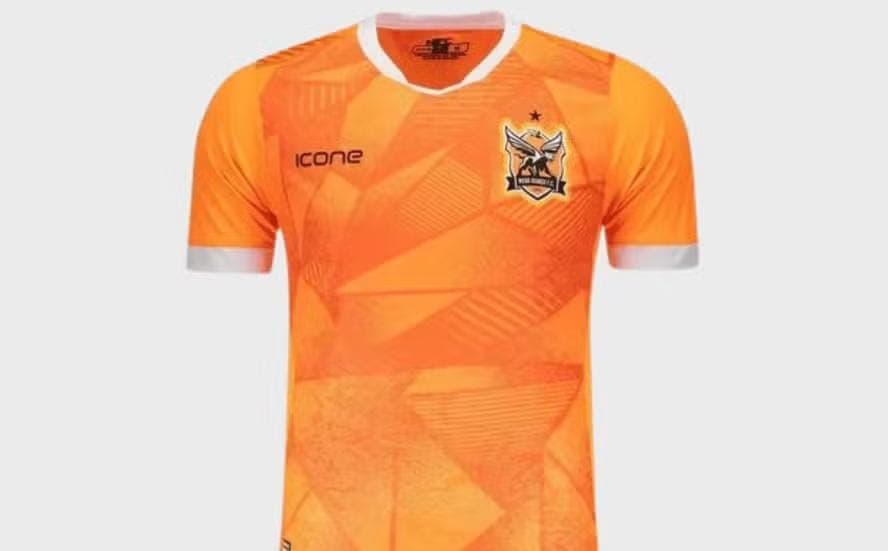 Camisa do Nova Iguaçu é leiloada