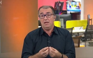 Carlos Eduardo Eboli defendendo Tite após derrota do Flamengo contra o Bolivar pela Libertadores na altitude de La Paz