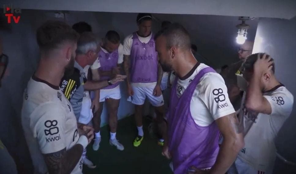 Fábio Majseredjian dá preleção no Flamengo