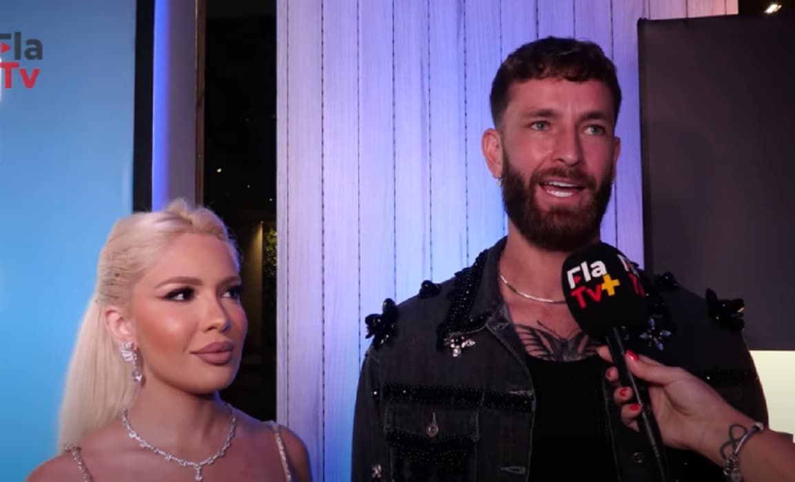 Léo Pereira e Karoline Lima em prêmio do Flamengo