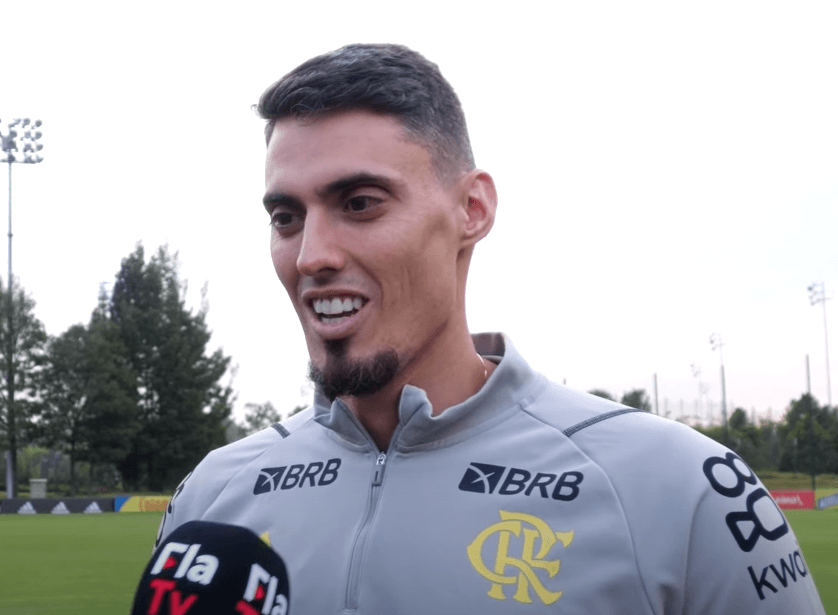 Matheus Bachi, filho da Tite, abre sorriso ao projetar postura do Flamengo contra o Millonarios, pela estreia da Libertadores