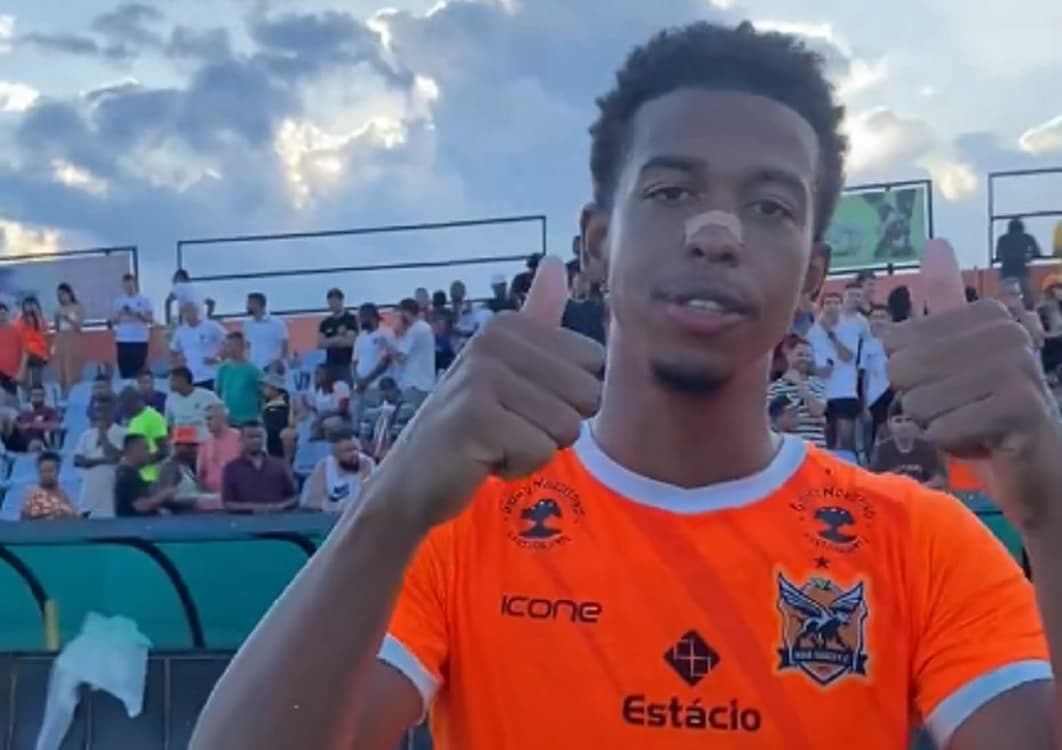 carlinhos está indo para o flamengo