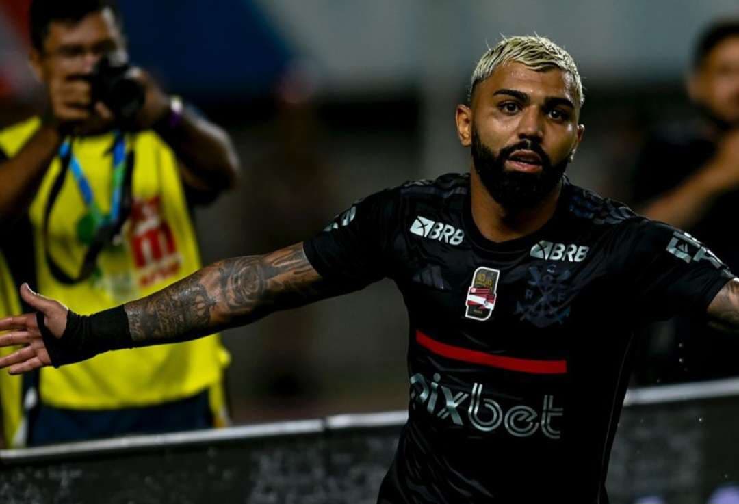 gabigol em ação pelo flamengo em belém