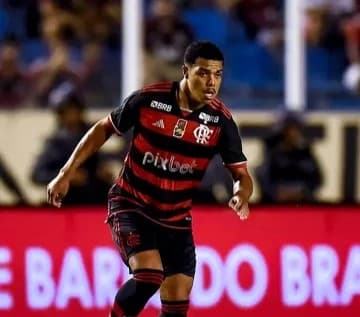 Igor Jesus concorre a prêmio de revelação do Brasileirão