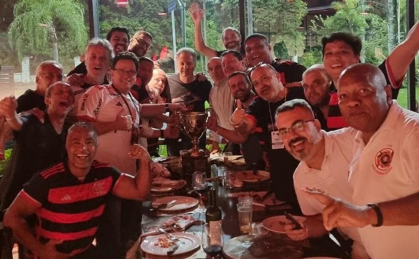 Na véspera de polêmica votação sobre Globo, Landim reúne aliados em restaurante inaugurado durante sua gestão na Gávea